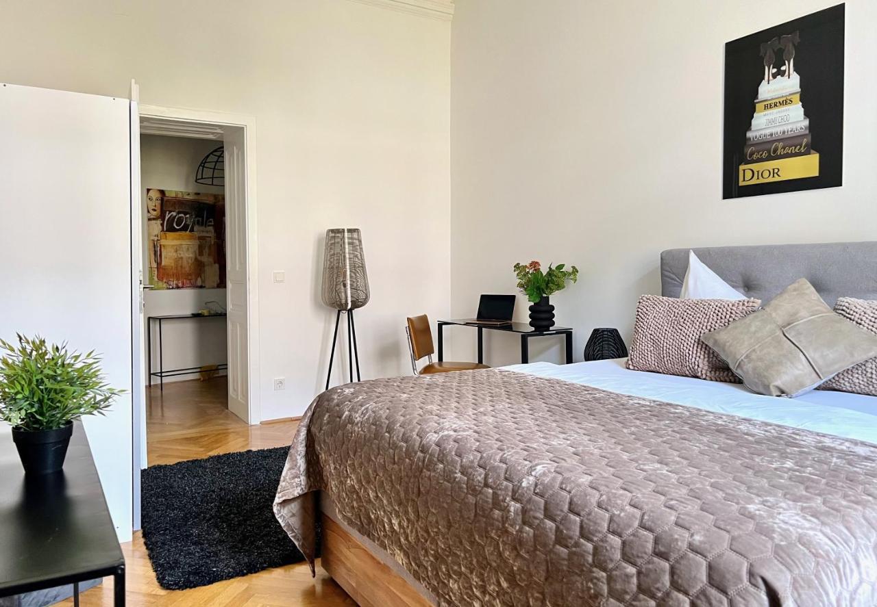 Belle Art Design Suite Im Herzen Von Wien Екстериор снимка