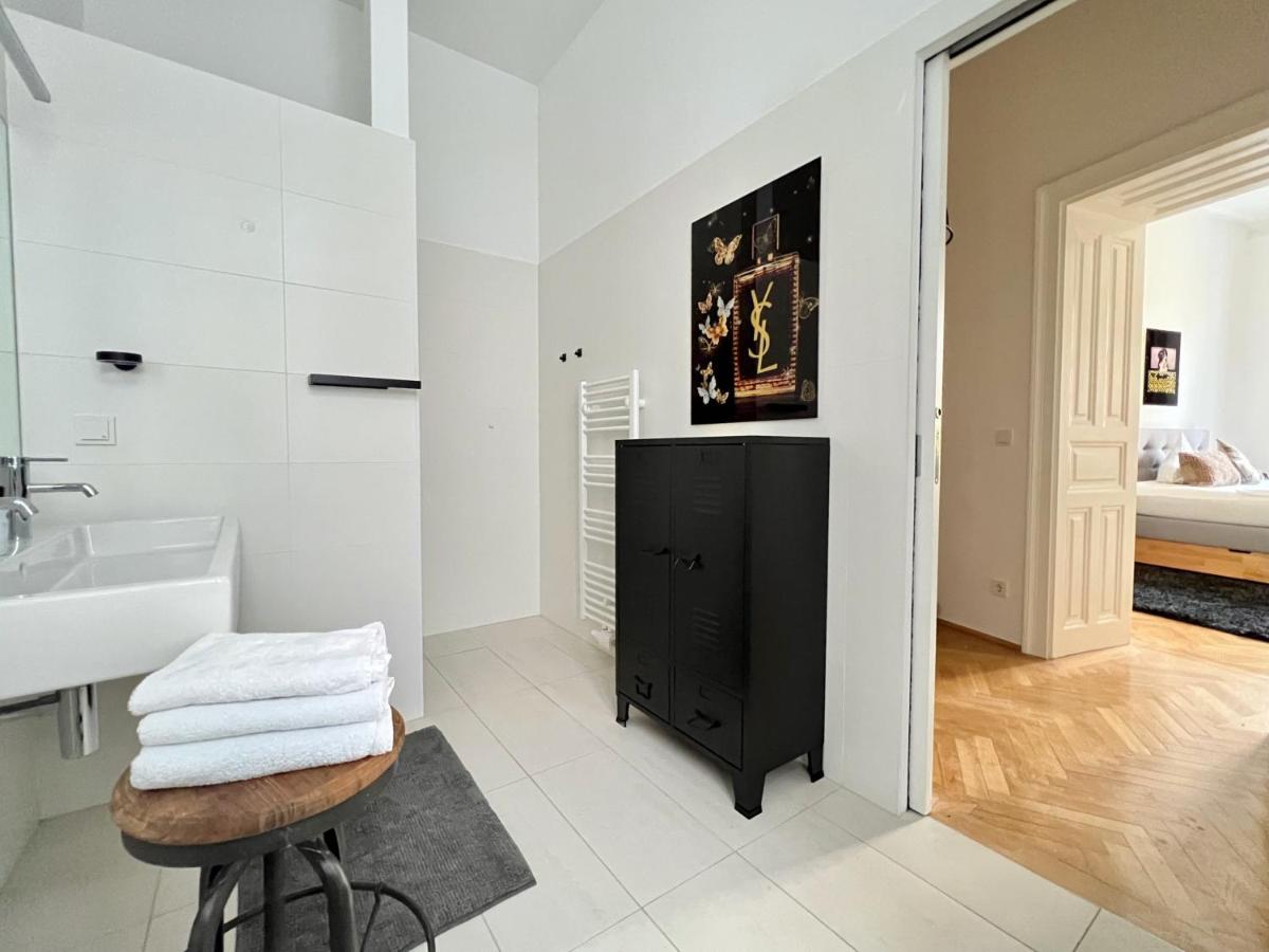 Belle Art Design Suite Im Herzen Von Wien Екстериор снимка