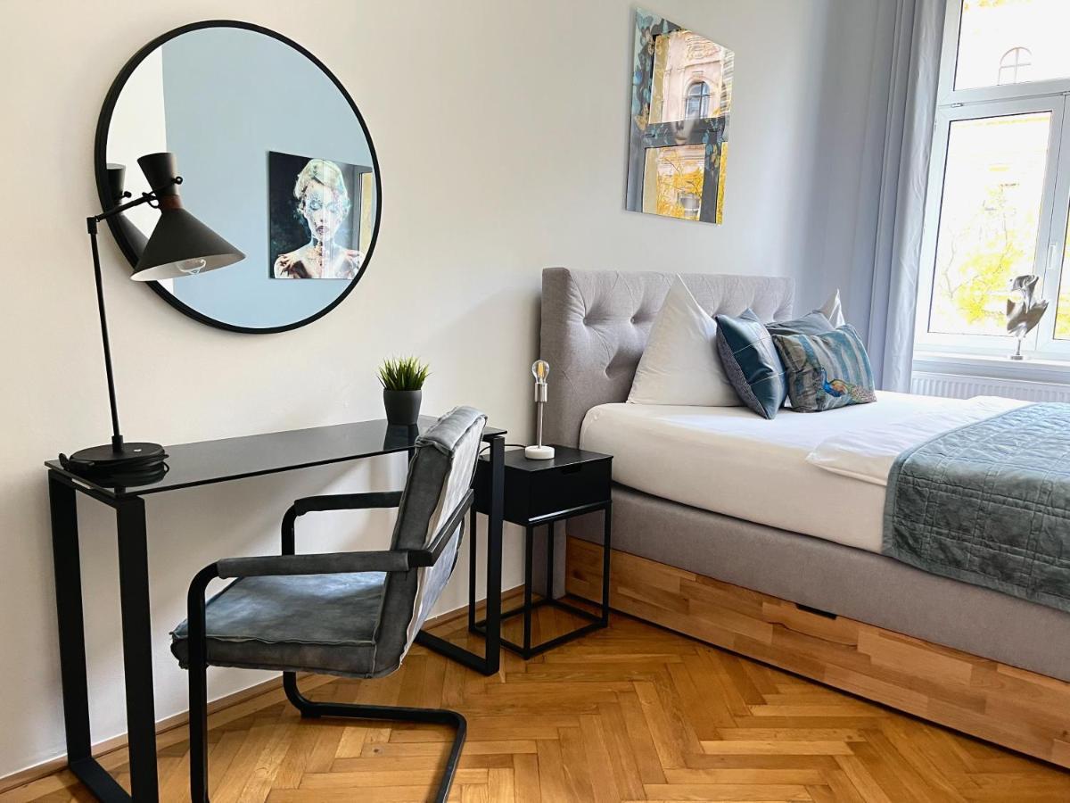 Belle Art Design Suite Im Herzen Von Wien Екстериор снимка